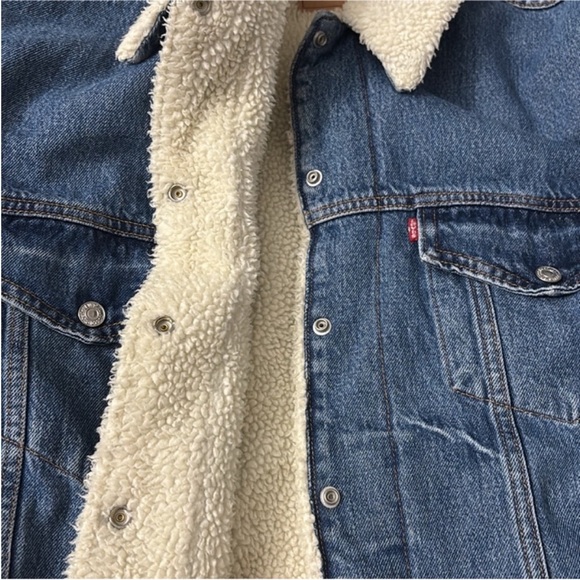 Levi's Womens 90s Sherpa Trucker Jacket Size Large NWT - Picture 8 of 12